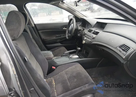 2009 Honda Accord 2.4 Lx z USA, uszkodzony, nr VIN 1HGCP26309A157509